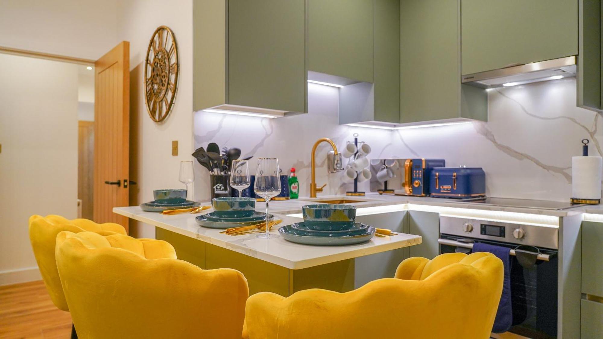 New Luxurious Stunning Block Apartments In Central Лондон Экстерьер фото